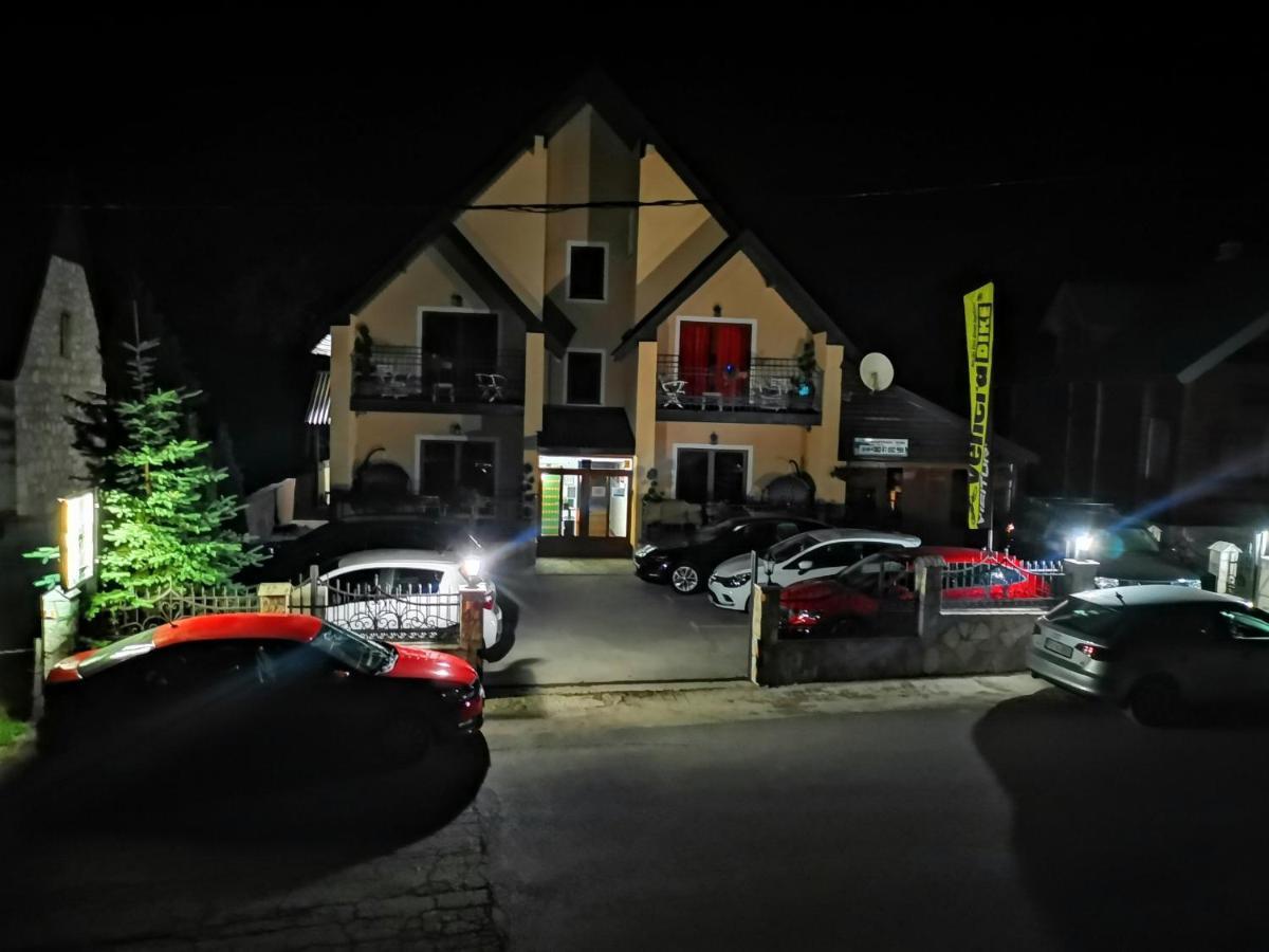 Gorska Vila Apartments Žabljak Eksteriør billede